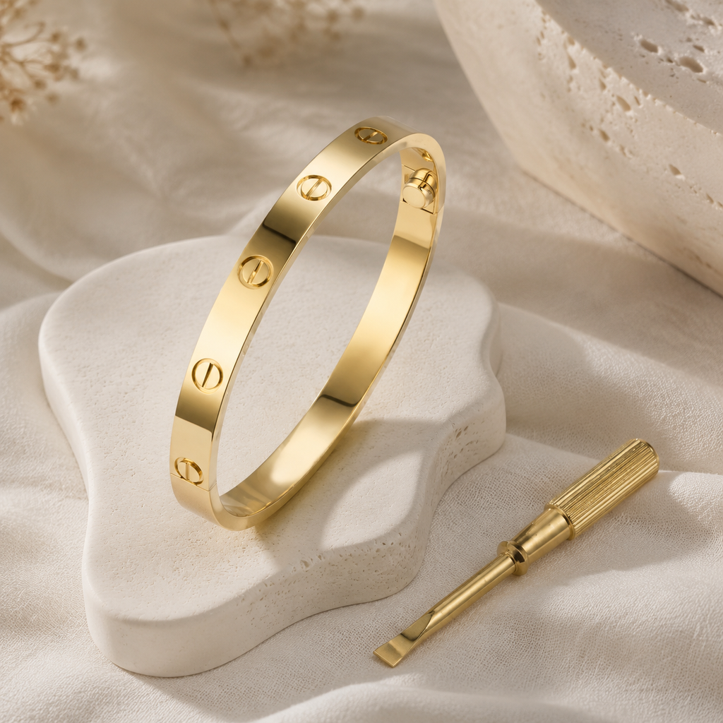 Polished Titanium Steel Screw Love Bangle